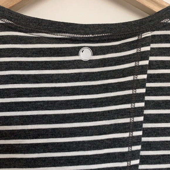Yogalicious Women’s Sleeveless Tank Top Grey /White M - Picture 4 of 6